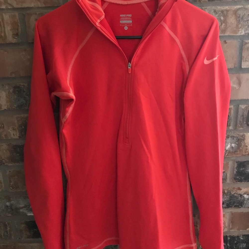 Nike Warm Up